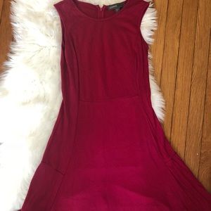 Donna RICO New York maroon dress
